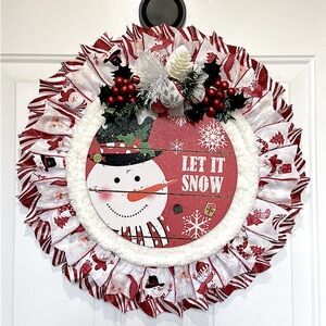 Christmas Ruffled Yarn&Ribbon Wreath, - LET IT SNOW -Door/Wall Decor!